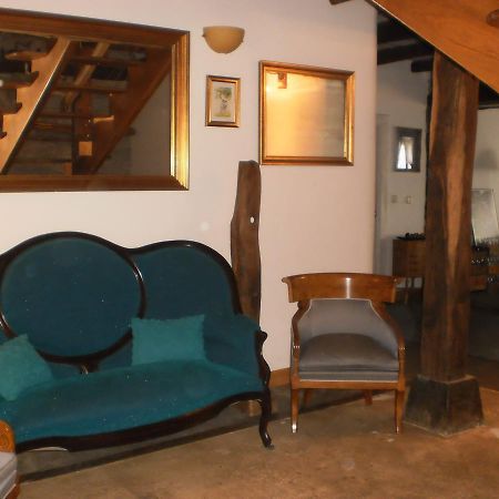 Larraenea Bed And Breakfast Lesaka Exterior photo